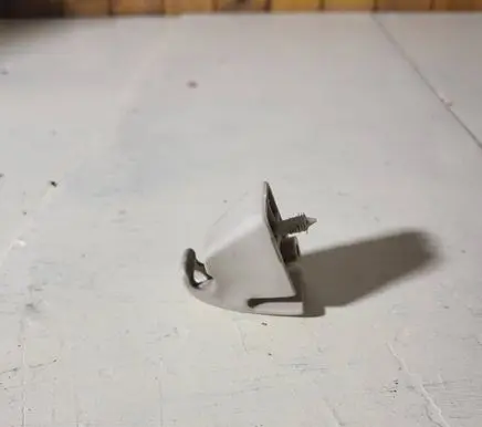 Sun visor clip/hook/bracket