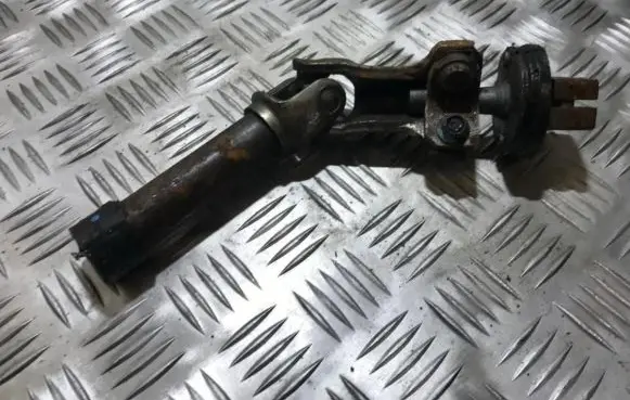Ford Mondeo MK II Steering column universal joint