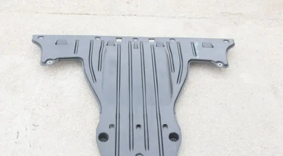 Volkswagen ID.4 Front underbody cover/under tray 1EA825102DJLINTER 1EA825102D