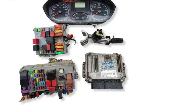 Fiat Ducato Engine ECU kit and lock set 51900702
