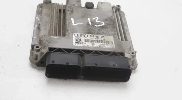 Audi A3 S3 8P Engine control unit/module 8P0907115