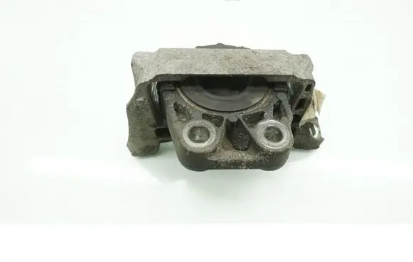 Ford Kuga II Engine mount vacuum valve AM516F012YB