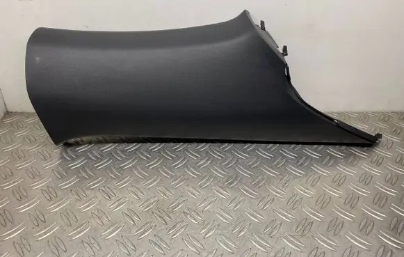 Volkswagen Beetle A5 (C) pillar trim 5C5867287 5C5868267C