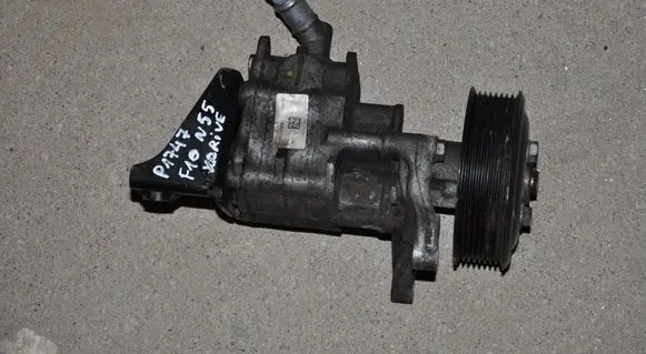 BMW 5 F10 F11 Power steering pump 679435003