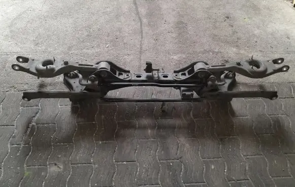 Hyundai i40 Rear subframe NOCODE