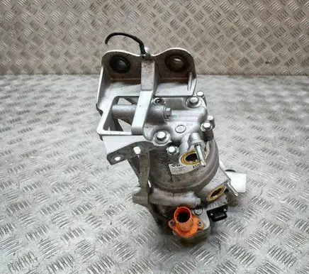 Polestar 2 Air conditioning (A/C) compressor (pump) 32275988 P32275988