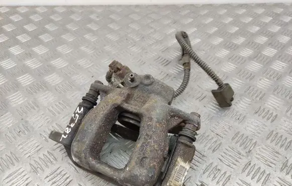 Peugeot 407 Front brake caliper 9656252180