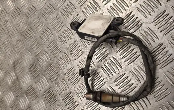 Volvo XC90 Lambda probe sensor 32203033
