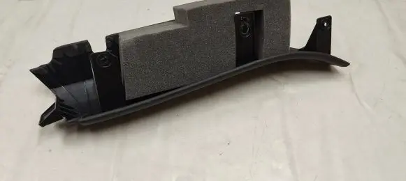 Bentley Flying Spur (D) pillar trim (bottom) 4w0867059a