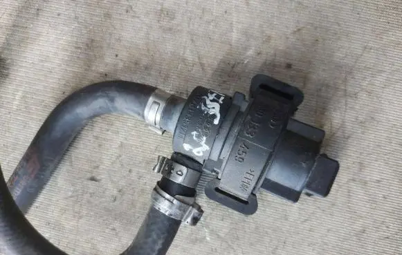 Valve vacuum