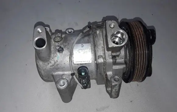 Mitsubishi L200 Air conditioning (A/C) compressor (pump) 7813A673