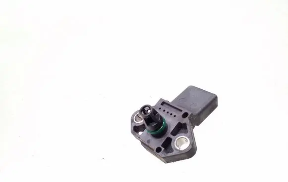 Volkswagen Golf V Air pressure sensor 0281002401 038906051C