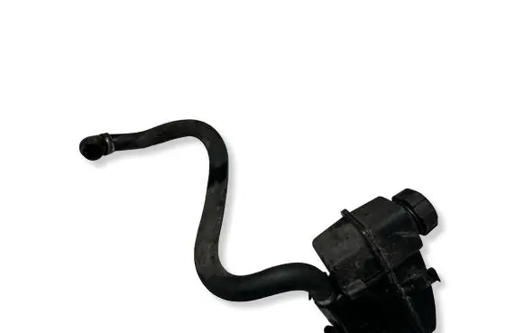 Volvo V70 Power steering fluid tank/reservoir 30645621