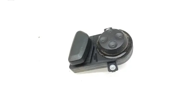 Volkswagen PASSAT B7 Seat control switch 