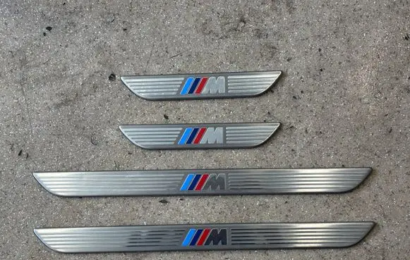 BMW X6 E71 sill trim set (inner) 7205265