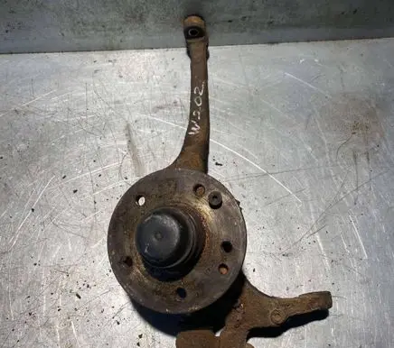 Mercedes-Benz C AMG W202 Front wheel hub spindle knuckle