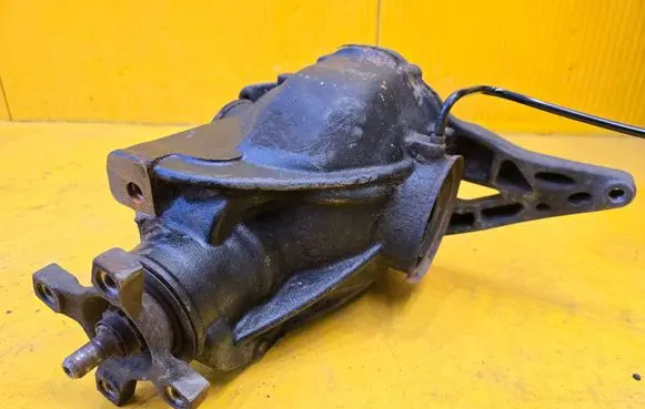Mercedes-Benz Vito Viano W447 Front differential A4473510205