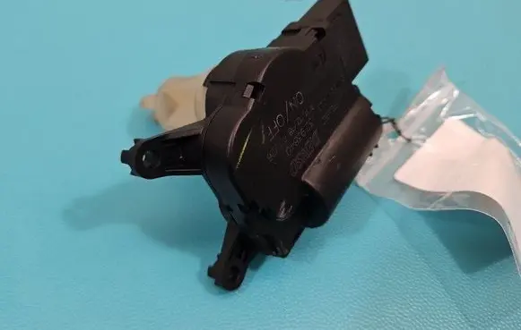 A/C air flow flap actuator/motor