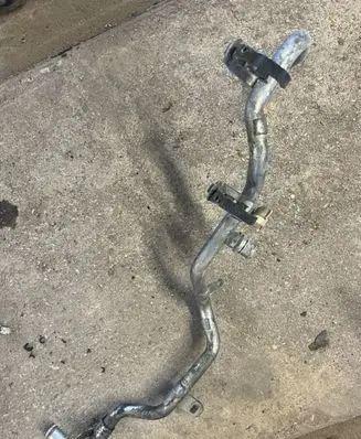 Peugeot 607 Engine coolant pipe/hose
