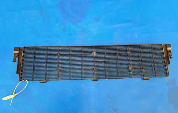 BMW 4 G22 G23 G24 G26 Radiator trim 8482591