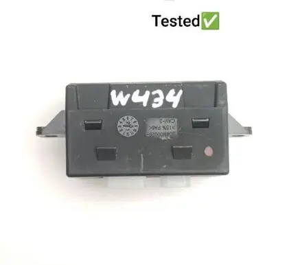 Jeep Grand Wagoneer USB socket connector 68422663AC