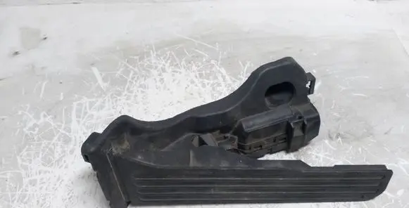 Volkswagen Jetta V Accelerator throttle pedal 1K1723503L 6PV00860001
