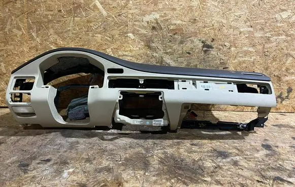 Volvo S80 Dashboard 39997120 Y285286 39889874