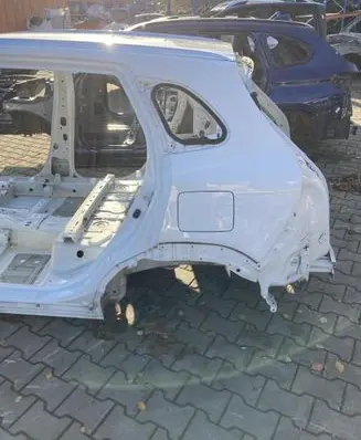 Suzuki SX4 S-Cross Rear quarter panel PK20990