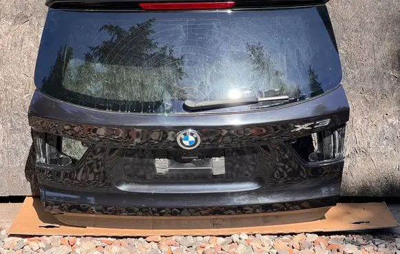 BMW X3 F25 Tailgate/trunk/boot lid