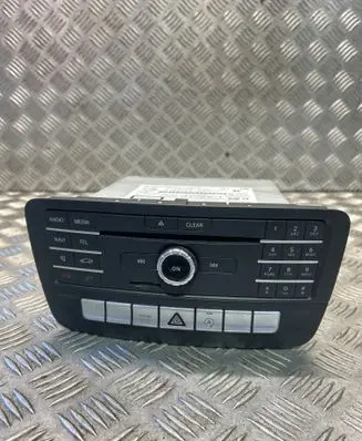 Mercedes-Benz A W176 Radio/CD/DVD/GPS head unit A2469008819