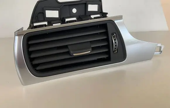 Audi A7 S7 4G Dashboard side air vent grill/cover trim 4G1820901 4G1820901D