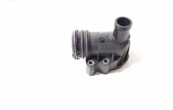 Mercedes-Benz E W212 Engine coolant pipe/hose A6422001156