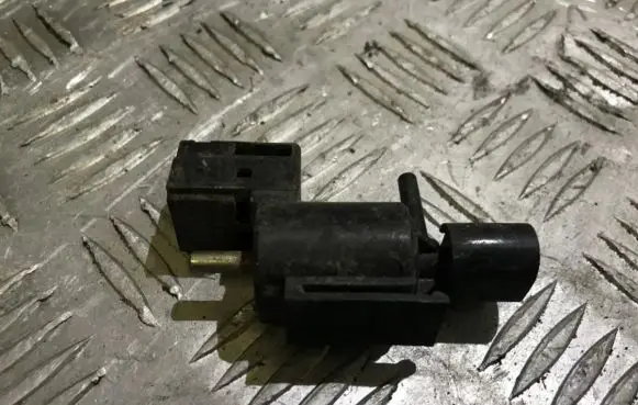 Mazda 626 Turbo solenoid valve K5T49090
