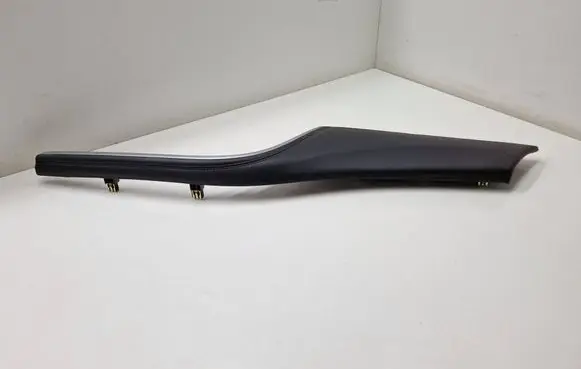 Buick Encore I Dashboard glove box trim 42502445