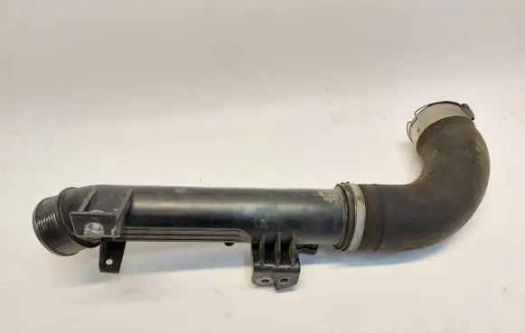 Volvo XC40 Air intake hose/pipe 32222150JLK01