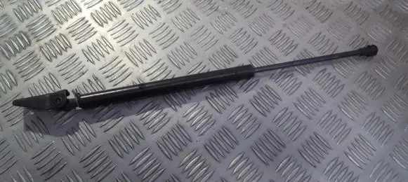 Toyota Corolla E120 E130 Tailgate/trunk strut/damper 6895002080