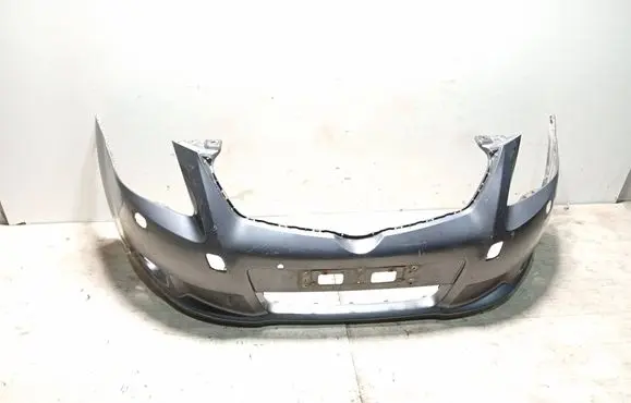 Toyota Avensis T270 Front bumper 5211905190 5211905200