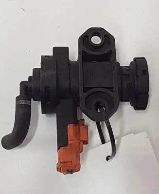 Citroen C5 Turbo solenoid valve 9635704380 0928400414