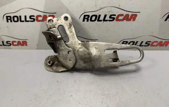 Volkswagen Amarok Engine mounting bracket 03SV150