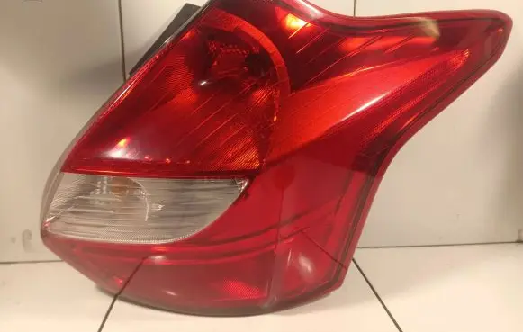 Ford Focus Rear/tail lights BM5113404B BM5113404A