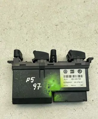 Volkswagen PASSAT B5 Electric window control switch 3B4959793 05073201