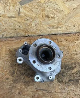 BMW 4 F32 F33 Front wheel hub 19878810