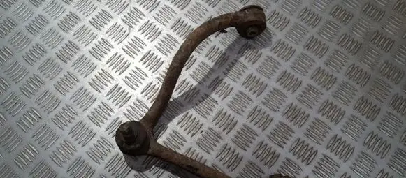 KIA Sorento Front lower control arm/wishbone