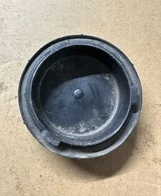 Headlight/headlamp dust cover