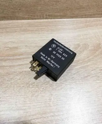 BMW 3 E36 Other relay 1384825