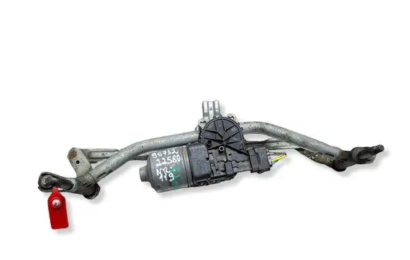 Peugeot 208 I Wiper motor S26301119 9673222580