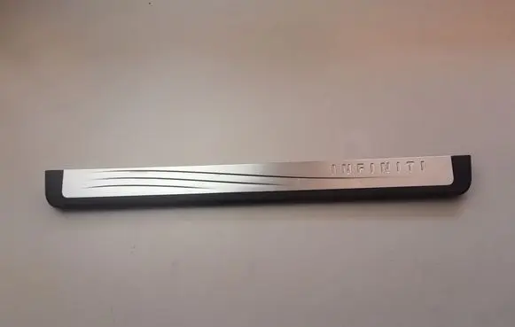 Infiniti M Y51 Front sill trim cover 769B11BA0A