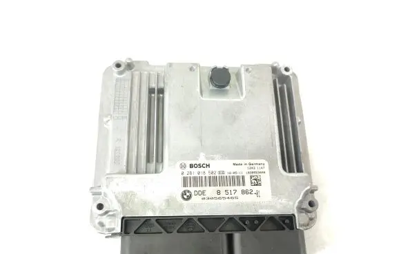 BMW 5 F10 F11 Engine control unit/module 8517862 0281018502