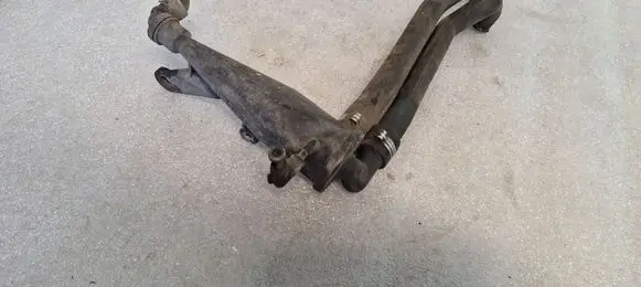 Audi 100 S4 C4 Breather/breather pipe/hose 046103495A