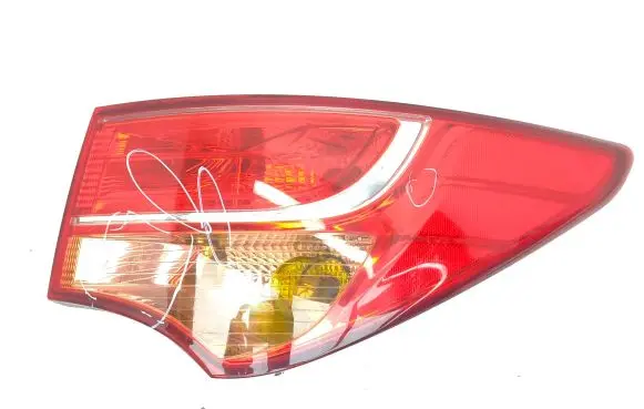 Hyundai Santa Fe Rear/tail lights 924022W030